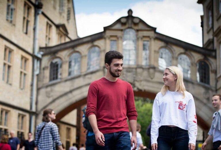7 Reasons to Choose Oxford for Your Next Web Development Project